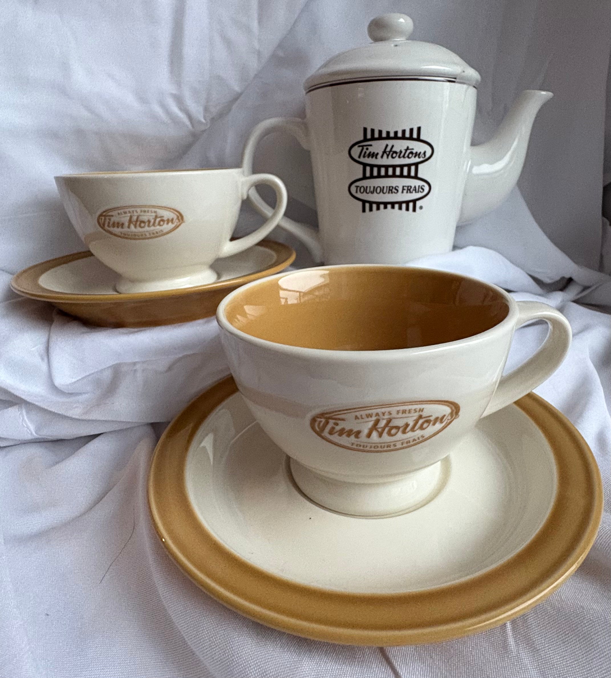 Retro Tim Horton’s Coffee/Tea Set
